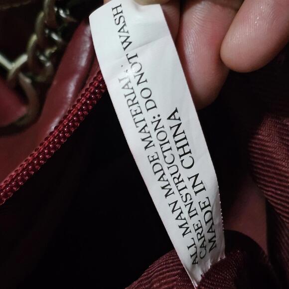 Women's Red Leather Handbag - Picture 8 of 9